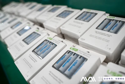 リチウム電池の過熱、過充電、短絡によってどのような安全上の問題が発生する可能性がありますか?